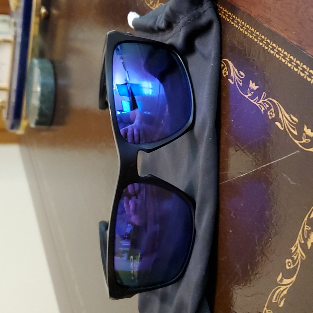 Oakley Sliver Sunglasses